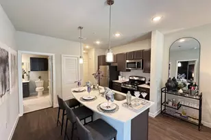 2102 Antoine Dr, Houston, TX 77055 - Photo 1