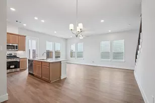 13447 Sun Cay Dr, Houston, TX 77047 - Photo 5