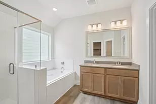 13447 Sun Cay Dr, Houston, TX 77047 - Photo 11
