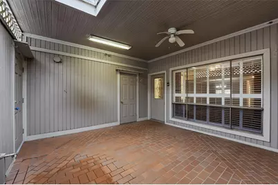 2232 S Piney Point Road #108, Houston, TX 77063 - Photo 21