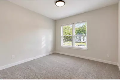 305 E Defee Avenue, Baytown, TX 77520 - Photo 11