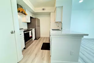 2800 Jeanetta St, Houston, TX 77063 - Photo 9