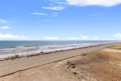 314 Beach Drive, Surfside Beach, TX 77541 - Photo 21