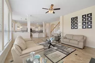 14222 Ingham Ct, Sugar Land, TX 77498 - Photo 7