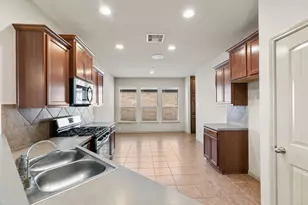 22554 Stillwater Canyon Ln, Porter, TX 77365 - Photo 5