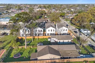 1310 Duff Ln, Houston, TX 77022 - Photo 31