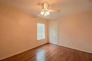 1535 W 25th St, Houston, TX 77008 - Photo 17