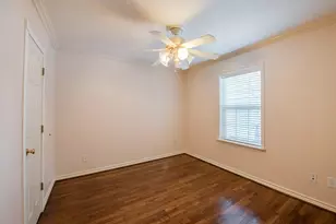 1535 W 25th St, Houston, TX 77008 - Photo 23