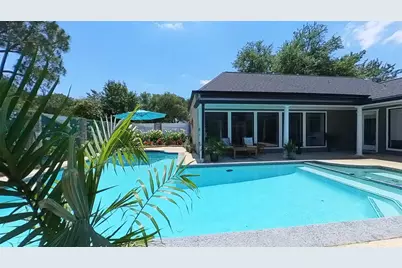 3339 Country Club Boulevard, Stafford, TX 77477 - Photo 1