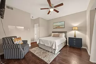 2211 S Braeswood Blvd, Houston, TX 77030 - Photo 23