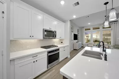 6439 Pomegranate Blossom Drive, Katy, TX 77493 - Photo 9