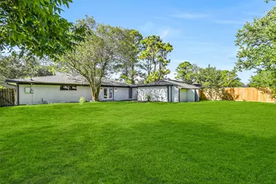 4907 Green Willow Lane, Dickinson, TX 77539 - Photo 19