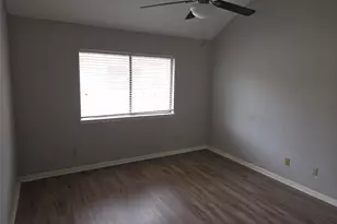 2425 Holly Hall St, Houston, TX 77054 - Photo 15