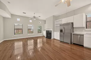 5653 Pine St, Houston, TX 77081 - Photo 9