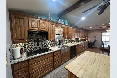 18124 County Road 356, Buffalo, TX 75831 - Photo 7