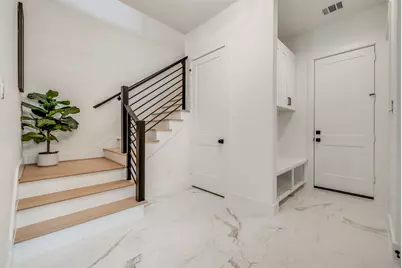 816 W 17th Street, Houston, TX 77008 - Photo 23
