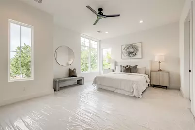 816 W 17th Street, Houston, TX 77008 - Photo 29