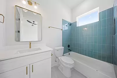 8918 Sunshine Laverne Lane, Houston, TX 77080 - Photo 29