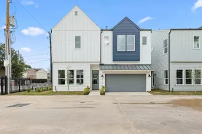 8918 Sunshine Laverne Lane, Houston, TX 77080 - Photo 1