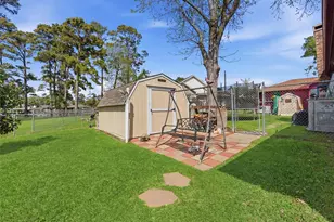 18327 Shoreline Dr, Crosby, TX 77532 - Photo 35