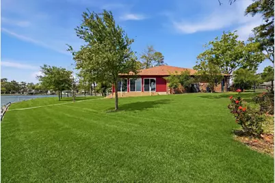 18327 Shoreline Drive, Crosby, TX 77532 - Photo 7