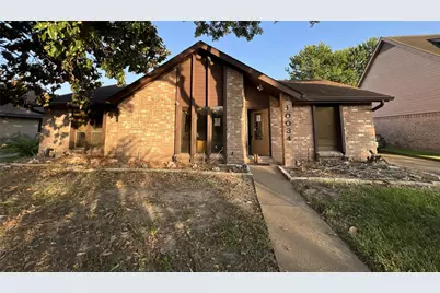10034 Sageglow Drive, Houston, TX 77089 - Photo 3