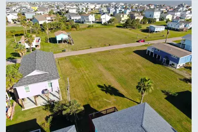 4024A Surf Drive, Galveston, TX 77554 - Photo 17