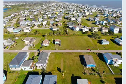 4024A Surf Drive, Galveston, TX 77554 - Photo 5