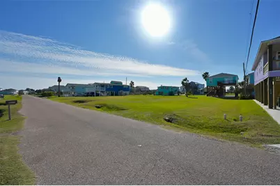 4024A Surf Drive, Galveston, TX 77554 - Photo 11