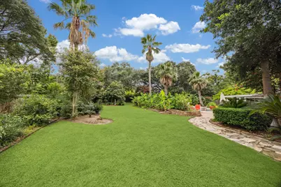 9006 Bonhomme Road, Houston, TX 77074 - Photo 3
