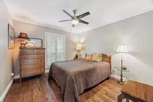 9006 Bonhomme Rd, Houston, TX 77074 - Photo 17
