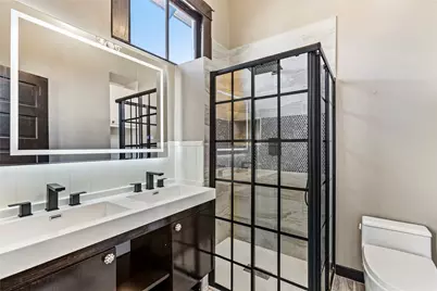 3902 Bernardo De Galvez #B, Galveston, TX 77550 - Photo 19
