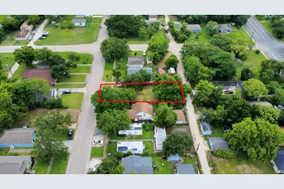 111 6th Avenue N, Texas City, TX 77590 - Photo 7