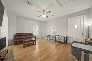 3403 Ursuline St, Galveston, TX 77550 - Photo 25