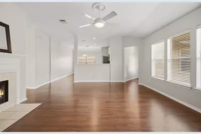 2894 Smokey Lake Lane, Dickinson, TX 77539 - Photo 5