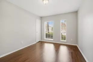 2894 Smokey Lake Ln, Dickinson, TX 77539 - Photo 19