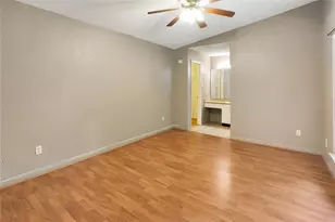 8100 Cambridge St, Houston, TX 77054 - Photo 13