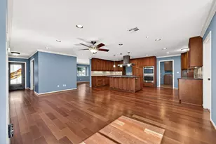 1822 Peer Dr, Houston, TX 77043 - Photo 11