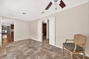 1822 Peer Dr, Houston, TX 77043 - Photo 27
