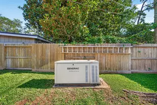 1822 Peer Dr, Houston, TX 77043 - Photo 45