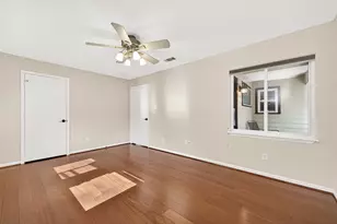 1822 Peer Dr, Houston, TX 77043 - Photo 31