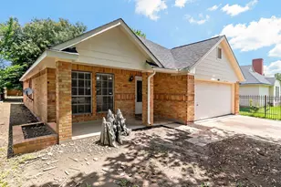 8003 Swiftwater Ln, Houston, TX 77075 - Photo 1
