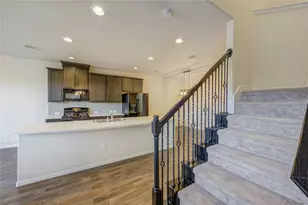 8335 Hawthorn Vly Ln, Houston, TX 77095 - Photo 7