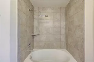 8335 Hawthorn Vly Ln, Houston, TX 77095 - Photo 23