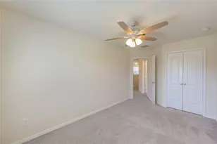 8335 Hawthorn Vly Ln, Houston, TX 77095 - Photo 21