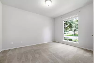 21811 Honeysuckle Grove Lane, Richmond, TX 77469 - Photo 11