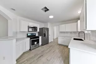 12014 Raven View Dr, Houston, TX 77067 - Photo 27
