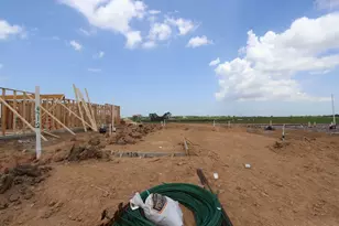 4712 Barkley Cv Dr, Texas City, TX 77591 - Photo 5