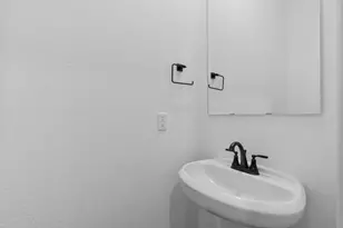 10106 Sonoran Vly Ct, Iowa Colony, TX 77583 - Photo 13