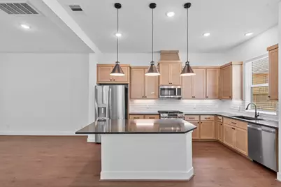 10106 Sonoran Valley Court, Iowa Colony, TX 77583 - Photo 9